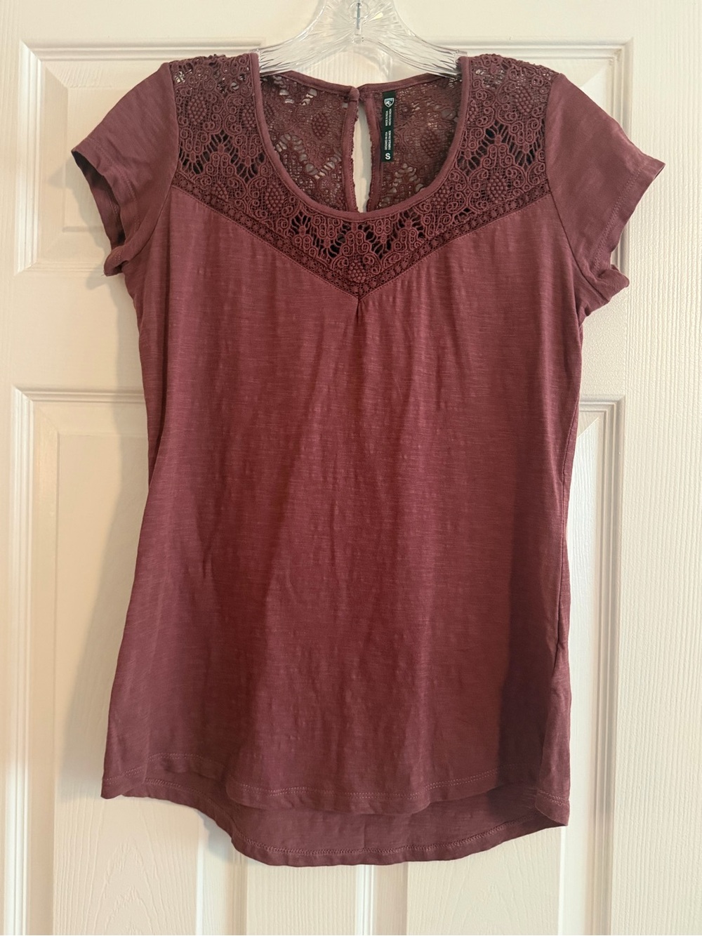 Lace Yoke Short Sleeve Top - Dusty Rose